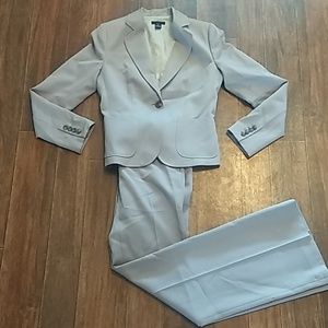 JCrew Suit. Size 2. Excellent condition!!
